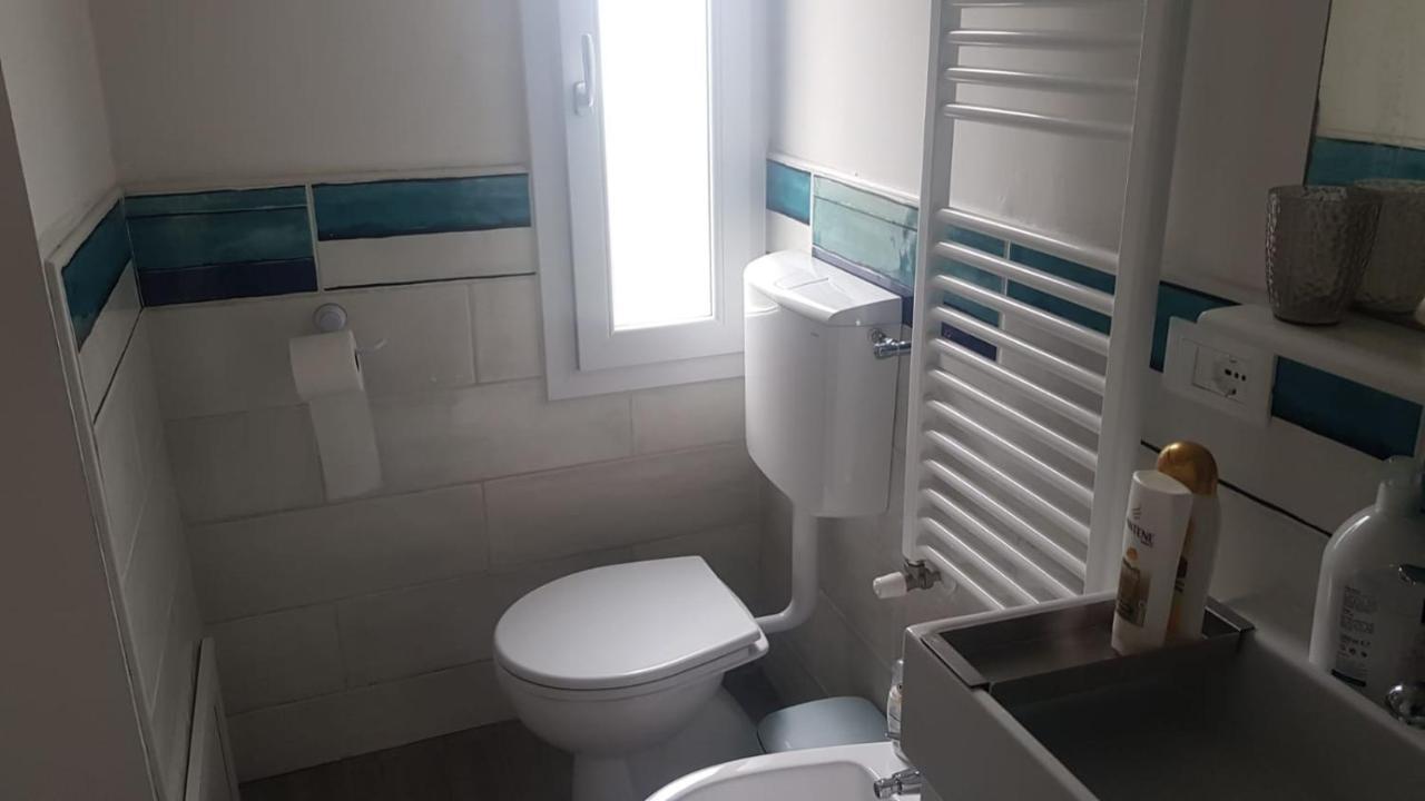 Appartement Intero Bilocale Da Antonio - Free Wi-Fi à Bologne Extérieur photo